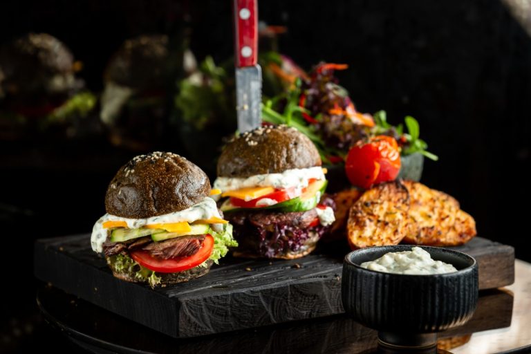 classic-meat-black-burger-with-sauce (1)